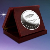 2014年4月：三星(中国)投资有限公司定制纪念银牌
