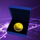 2011年2月：佛山兰马克十周年制作纪念金币定制纯金纪念章
